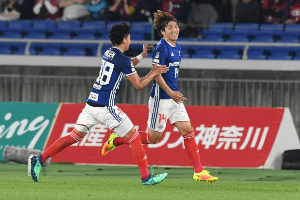 한국 일본 축구, 아시아의 라이벌전에서 펼쳐지는 새로운 역사와 열정의 순간들